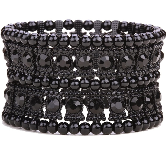 Hand Crafted Jewelry - Black crystal bracelet
